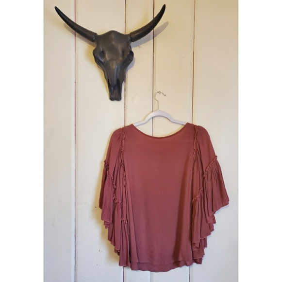 Gorgeous Ruffle Blouse - Picture 3 of 4